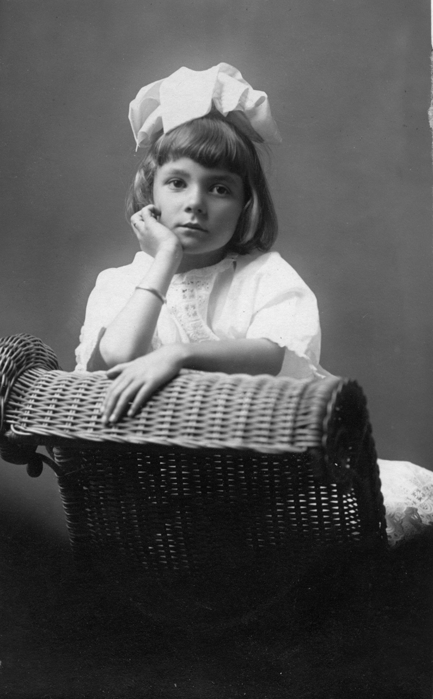 VivianEbiAbt1914
